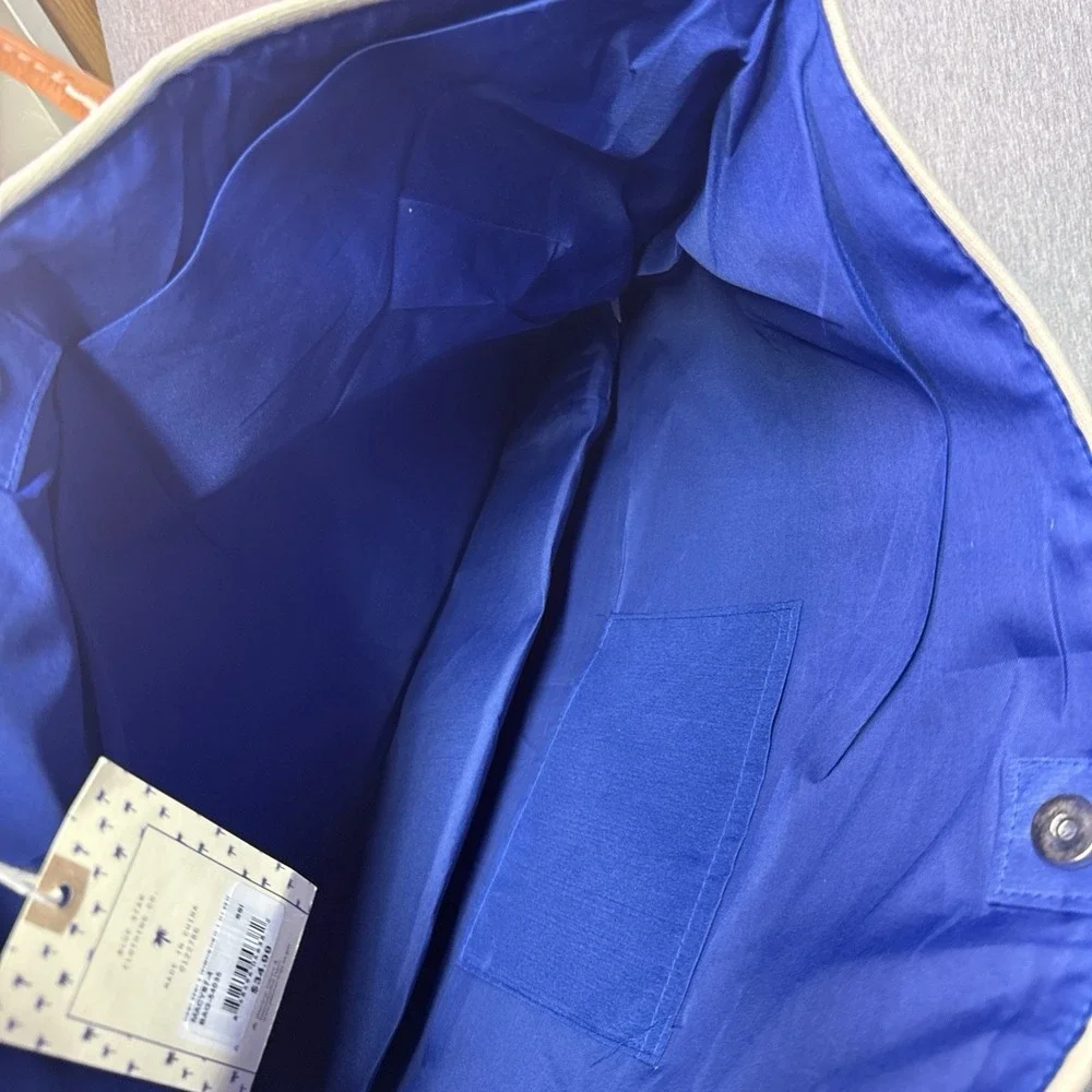 Blue Star Clothing Company large woven